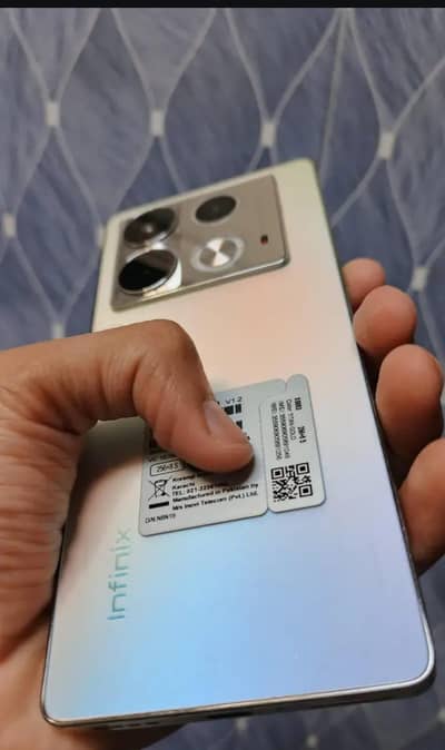 Infinix Note 40
