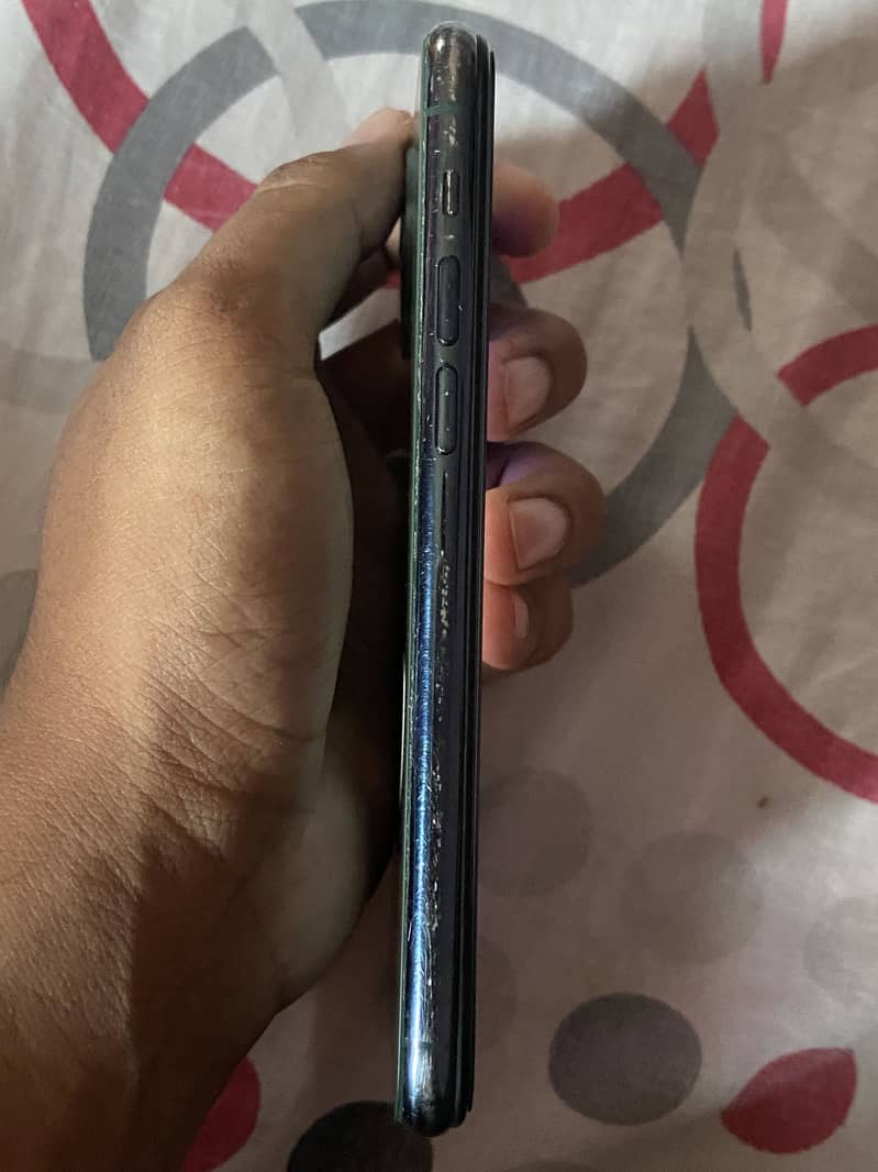 Apple iPhone 11 Pro 5