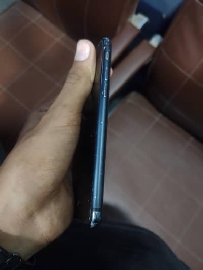 Apple iPhone 7