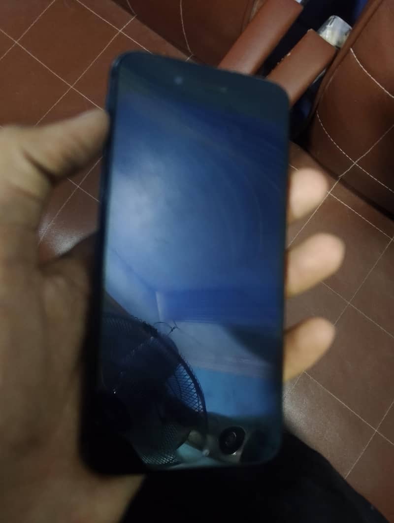 Apple iPhone 7 5