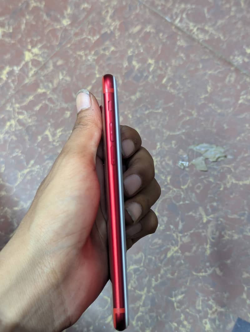 Apple iPhone 7 1