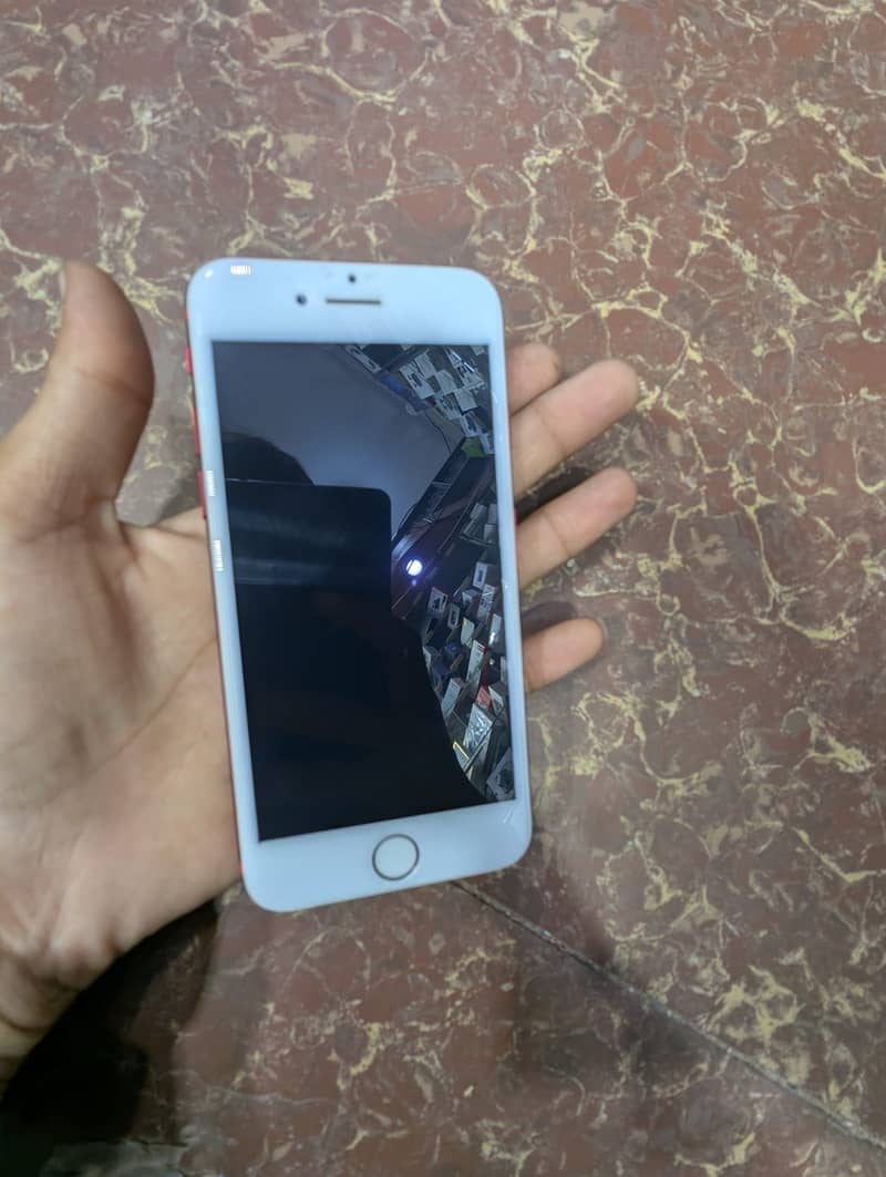 Apple iPhone 7 4