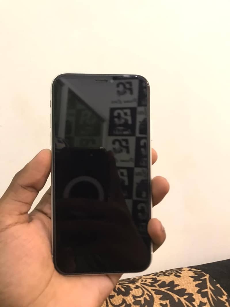 Apple iPhone XR 2