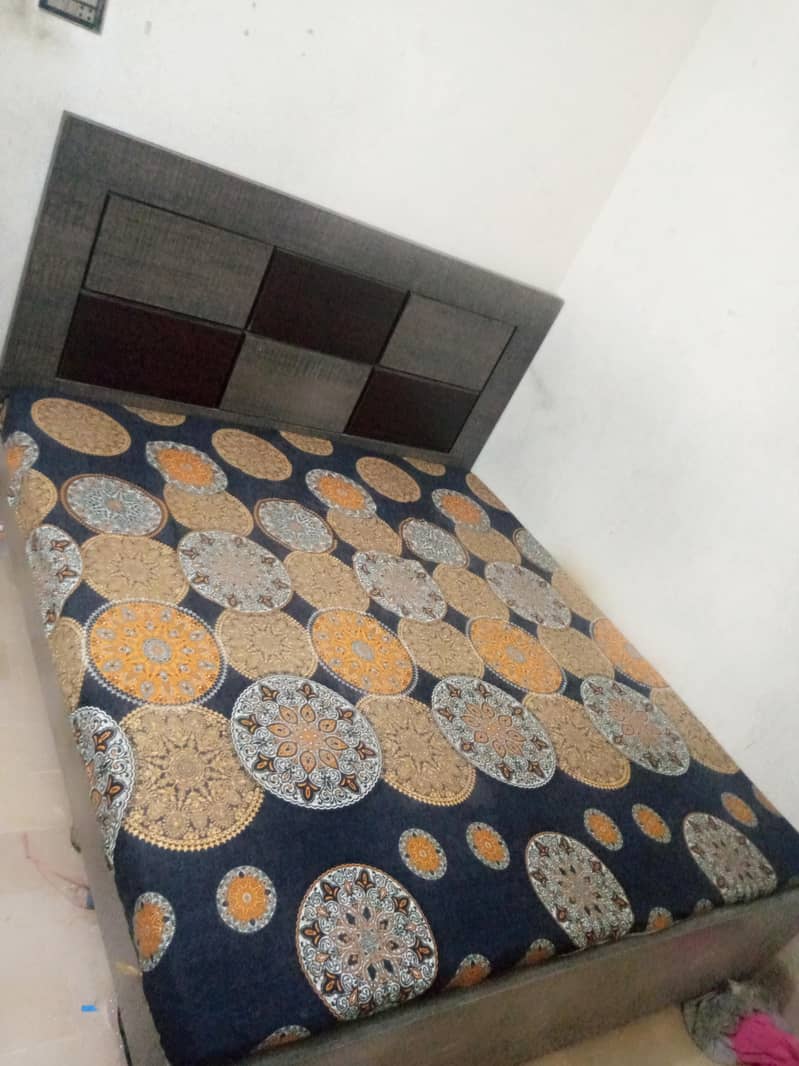 dabal bed with side table 1