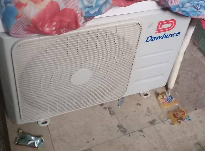 Dawlance Inverter Split Ac 8