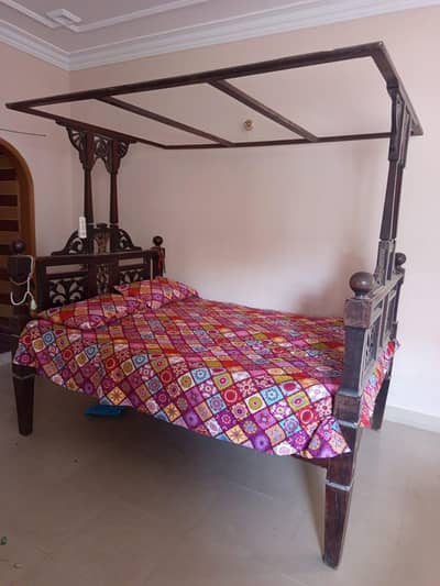 double bed king size available for sale