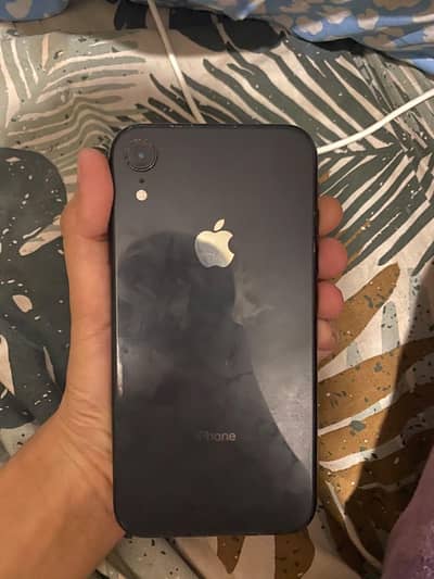 Apple iPhone XR