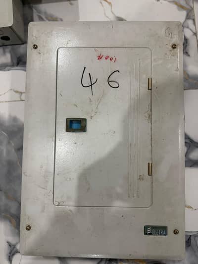 alfanar ELETRA 3-Phase Distribution Board 100A — 12 Way Load Center