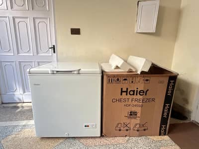 defreezer in very good condition only 1 month use