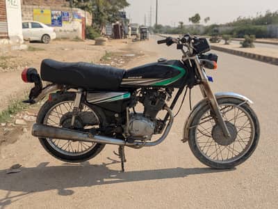 urgent Sale My Honda 125 Euro 2013