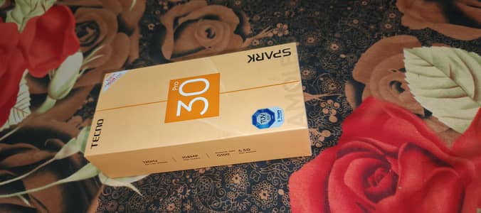 Tecno spark 30 pro 8/128