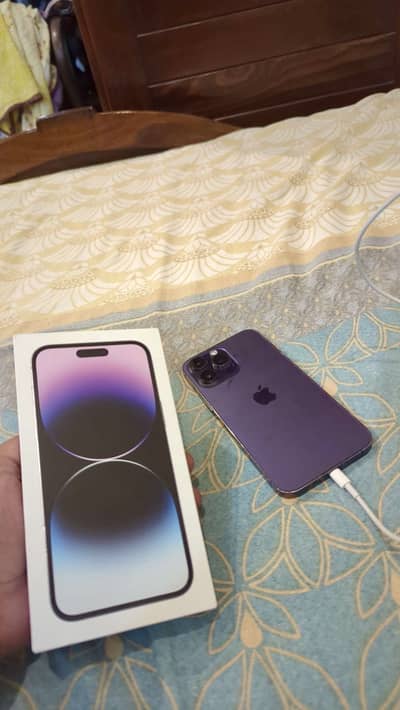 Apple iPhone 14 Pro Max with box