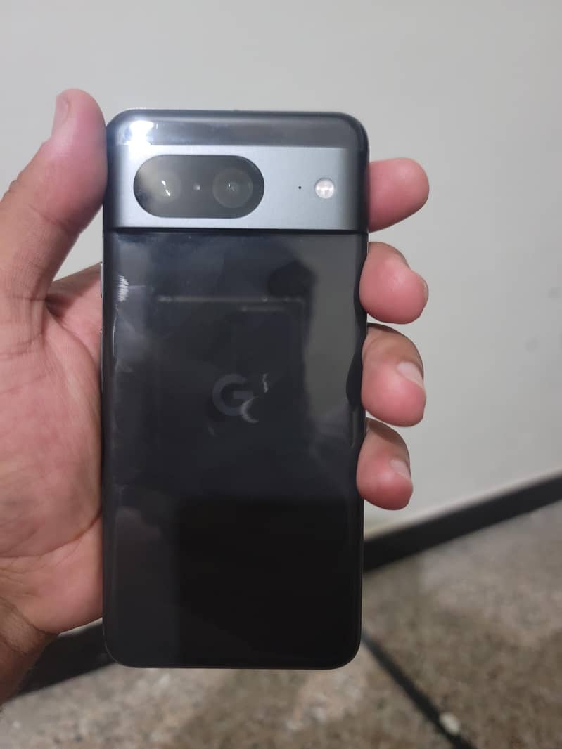 Google Pixel 8 1