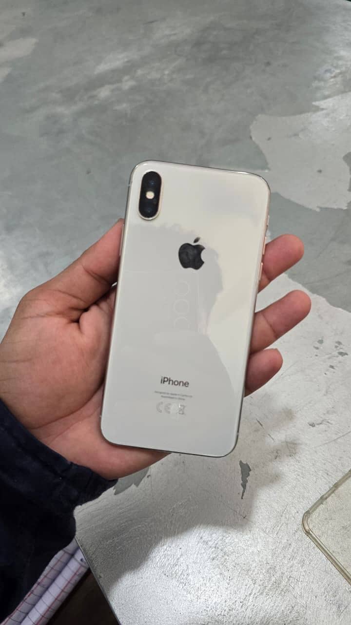 Apple iPhone X 6