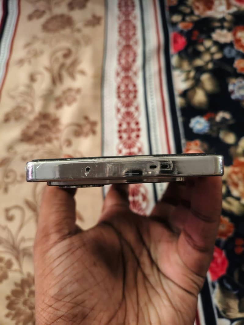 Infinix note 40 3