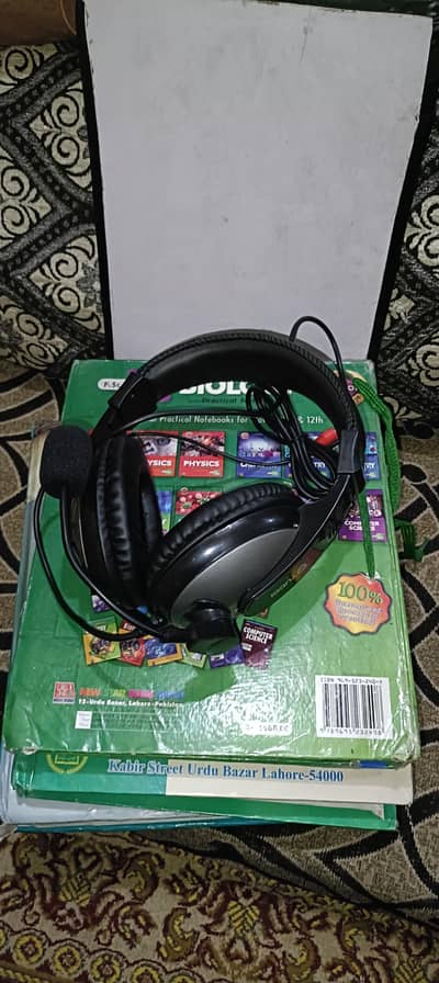 Heads phones