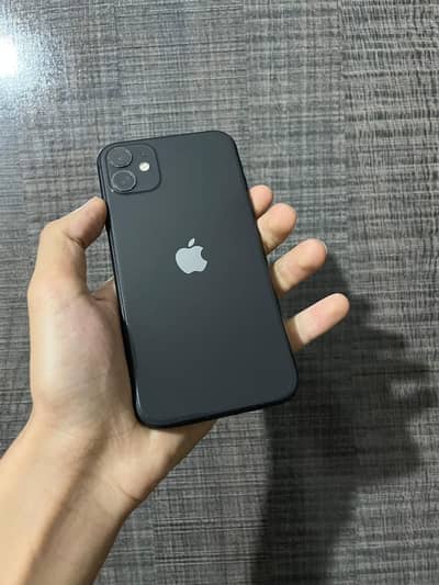 Apple iPhone 11 whats app number 03015115570