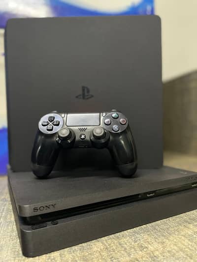 ps4 slim. . fat. .