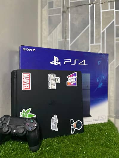 ps4 slim. . fat. .