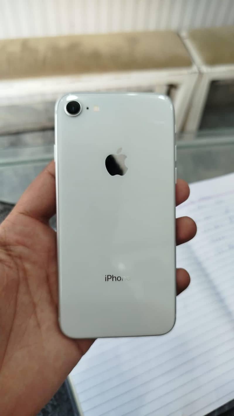 iphone 8 0