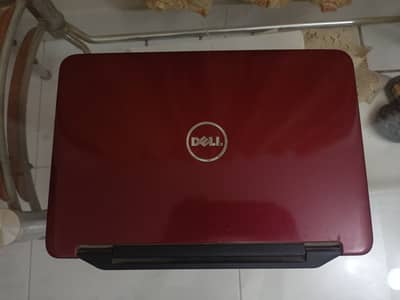 DELL INSPIRON i3