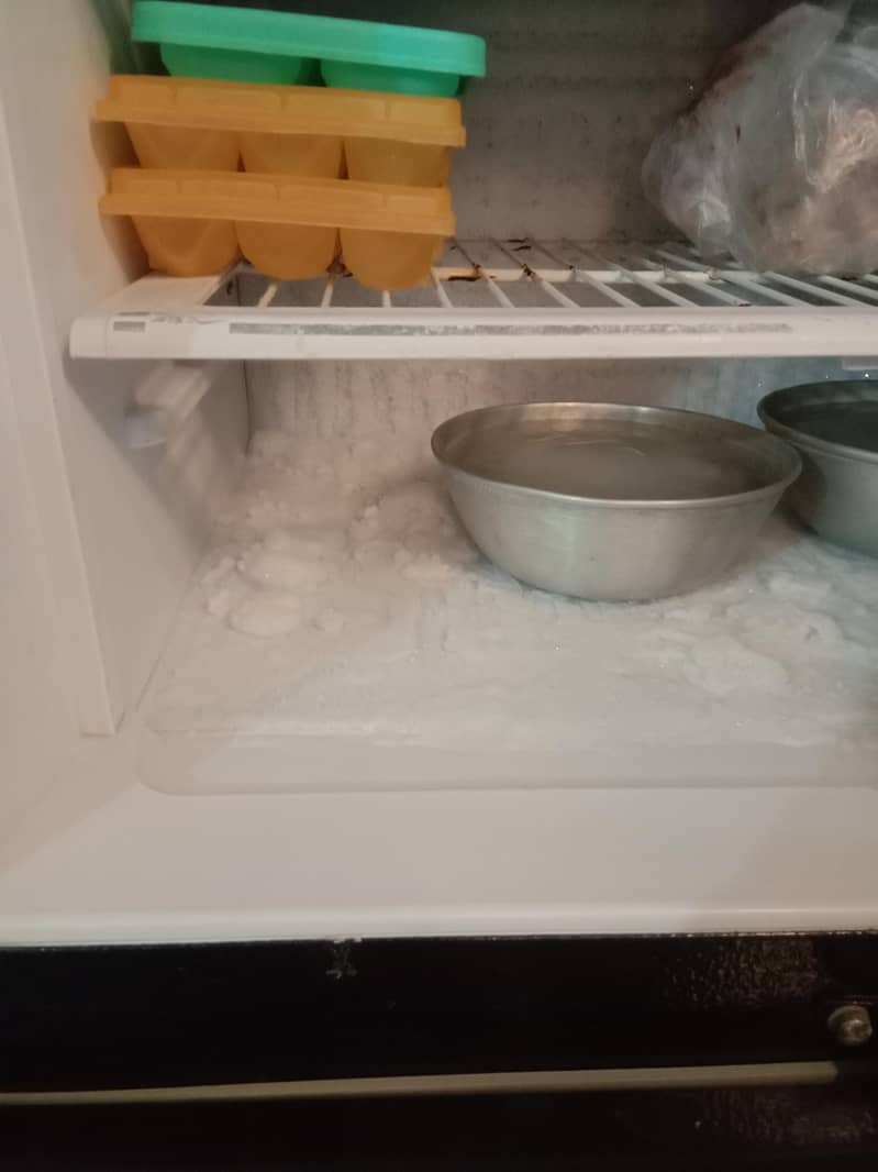 Waves Outclass New condition Refrigerators 3