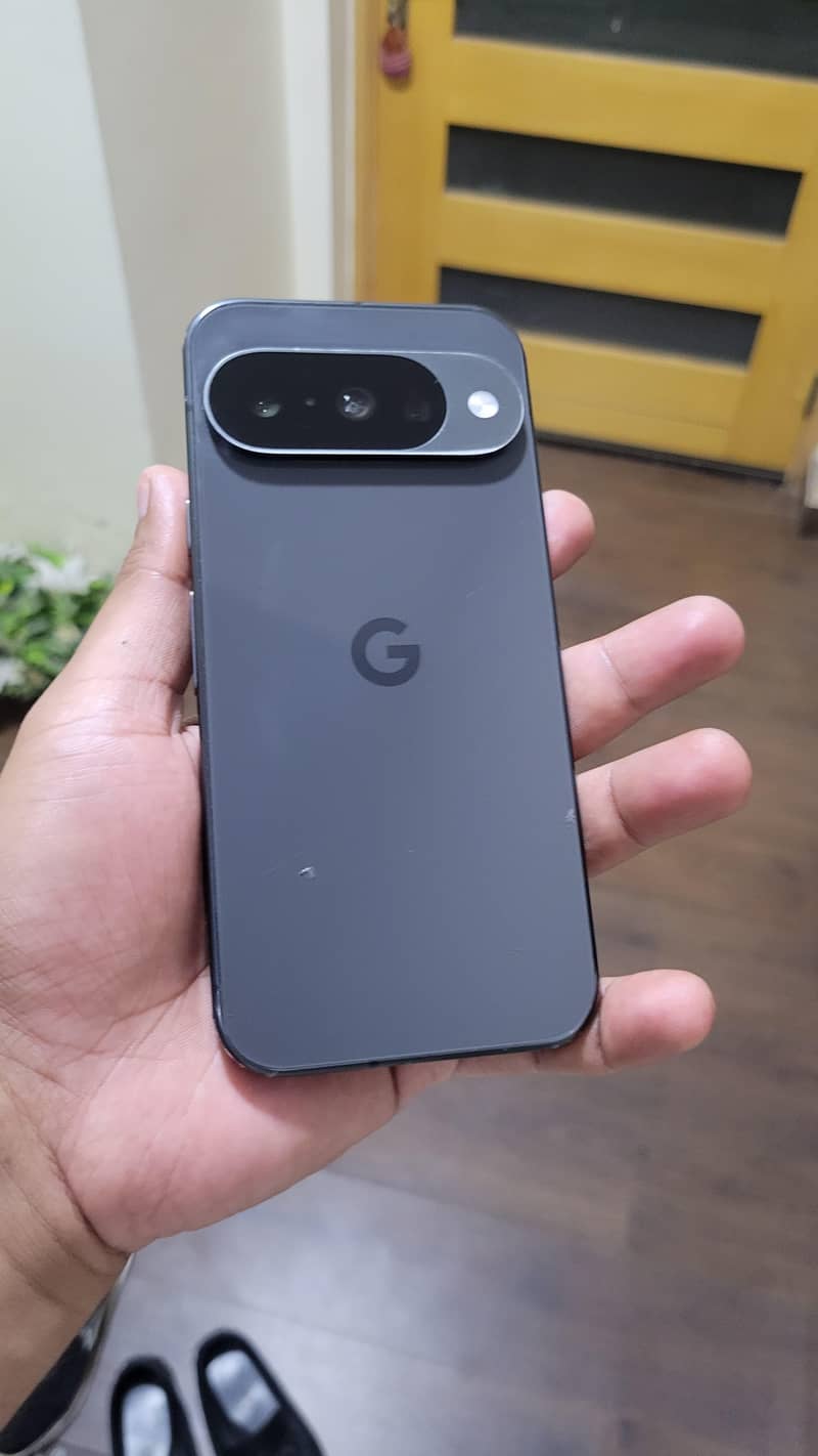 Google Pixel 10 0