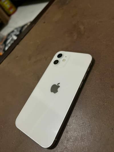 Apple iPhone 12