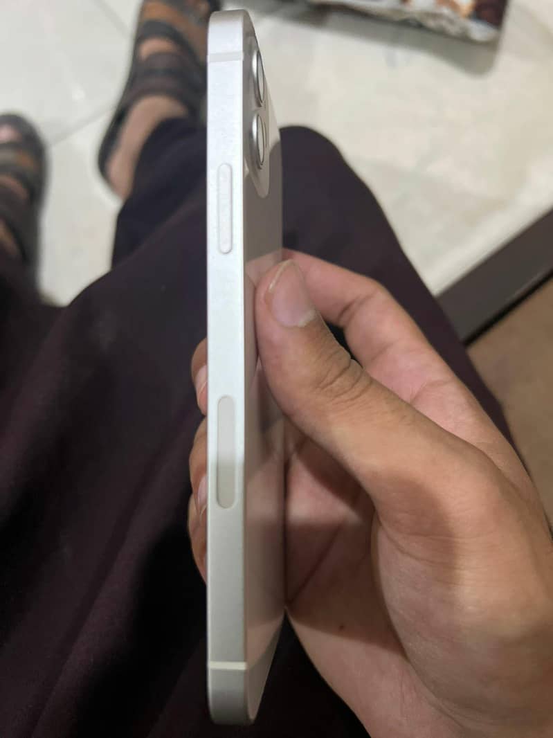 Apple iPhone 12 1