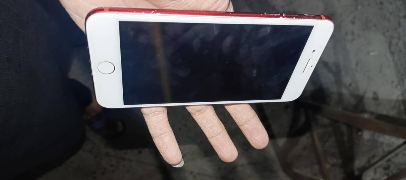 Apple iPhone 7 Plus 1