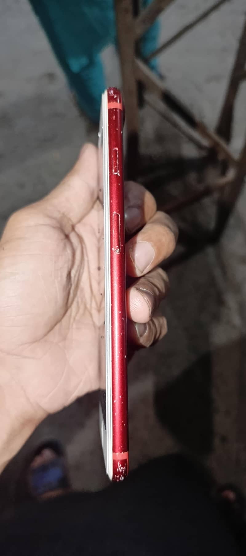 Apple iPhone 7 Plus 4