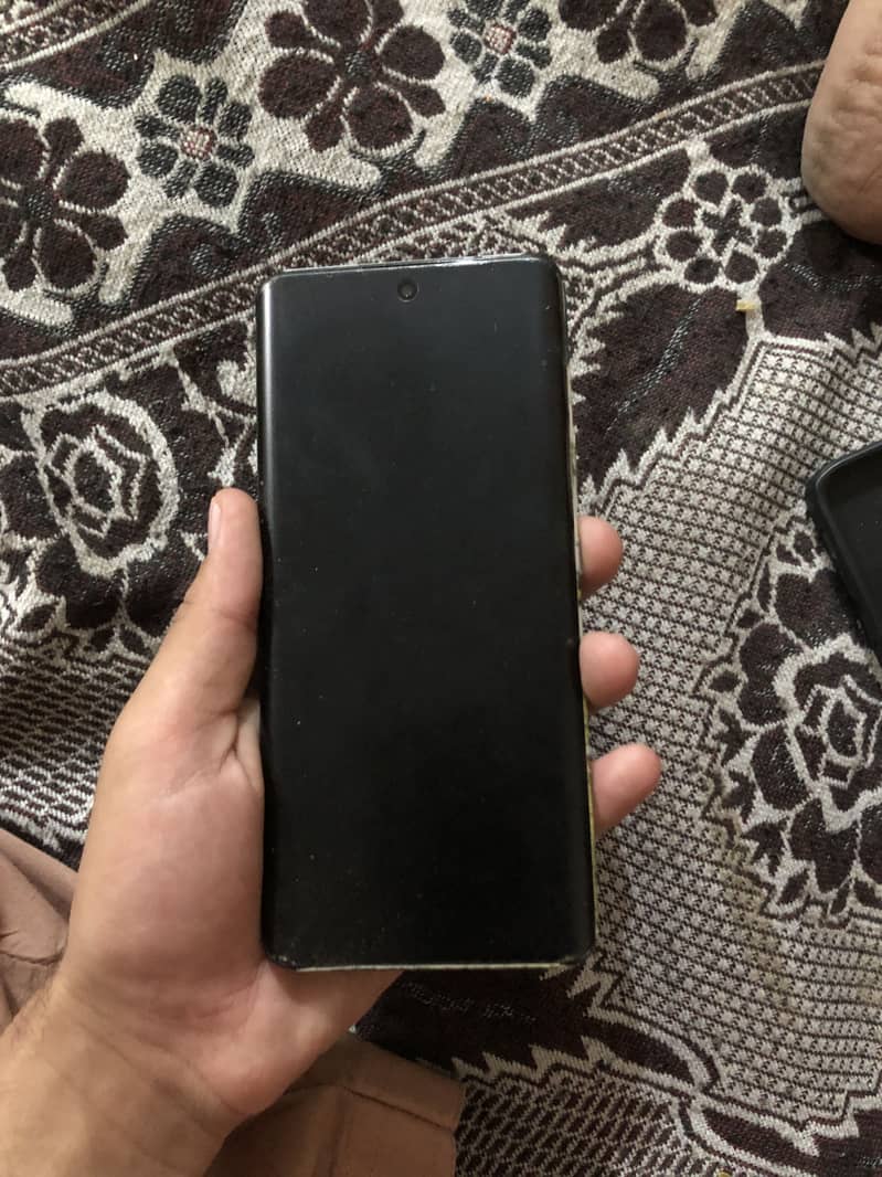 Huawei Nova 9 3