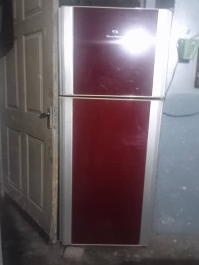 Dawlance large size fridge for sale