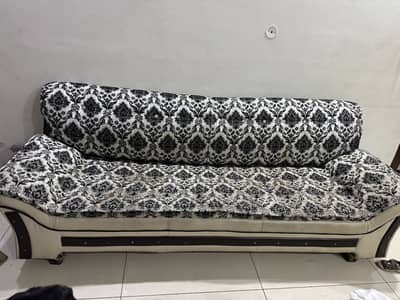 5 seater sofa set. price is negotiable