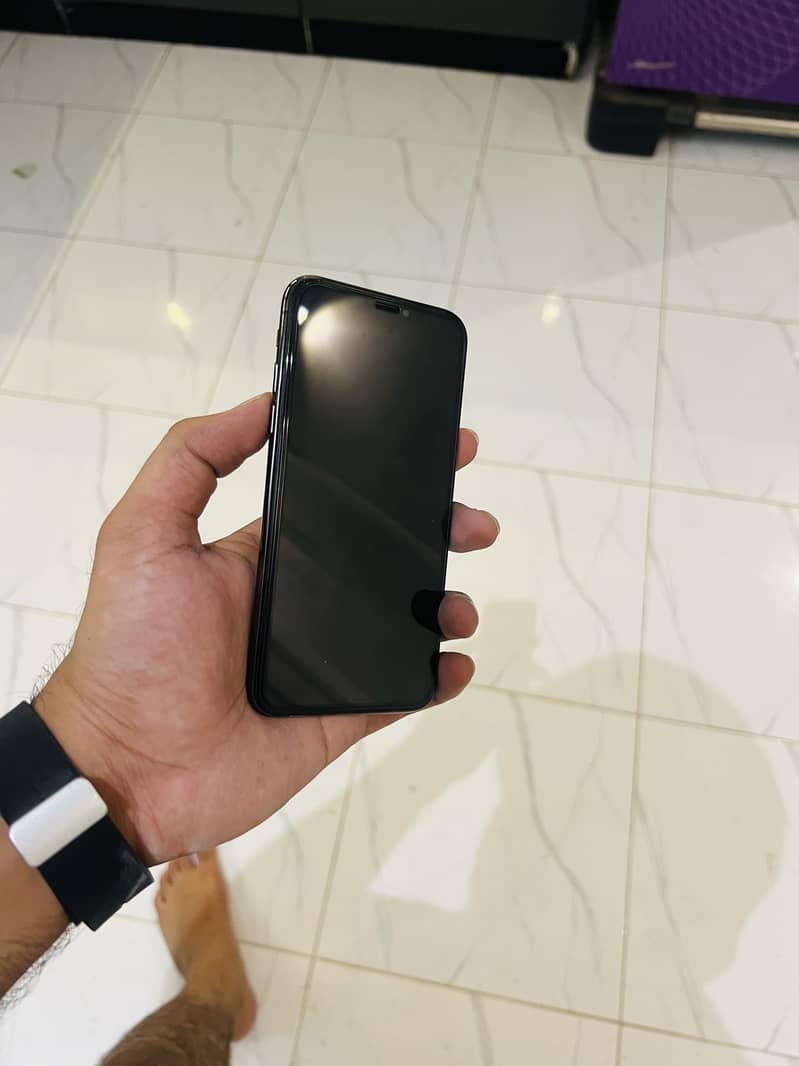 Apple iPhone X 1