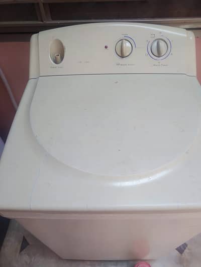 Washing Machine for sale Dawlance model 5100