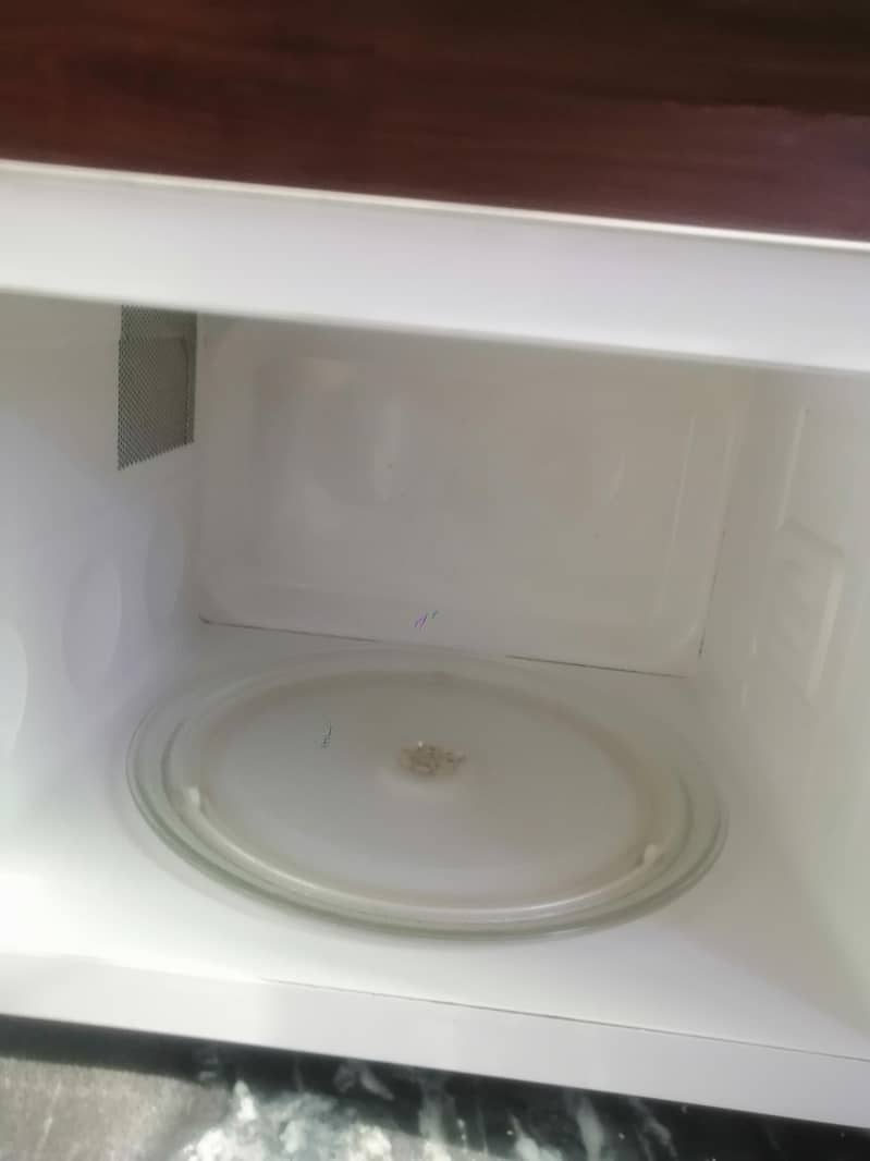 dawlance microwave 2