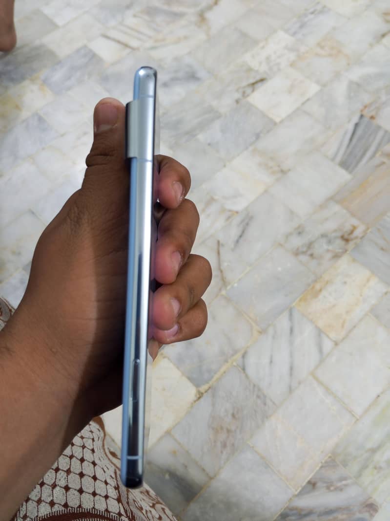 Google Pixel 8 Pro 4