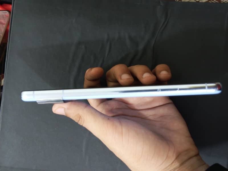 Google Pixel 8 Pro 6