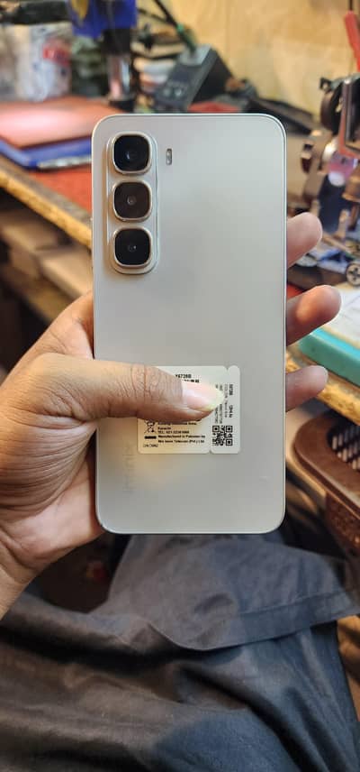 Hot60i infinix 6/128 pta approved with Box
