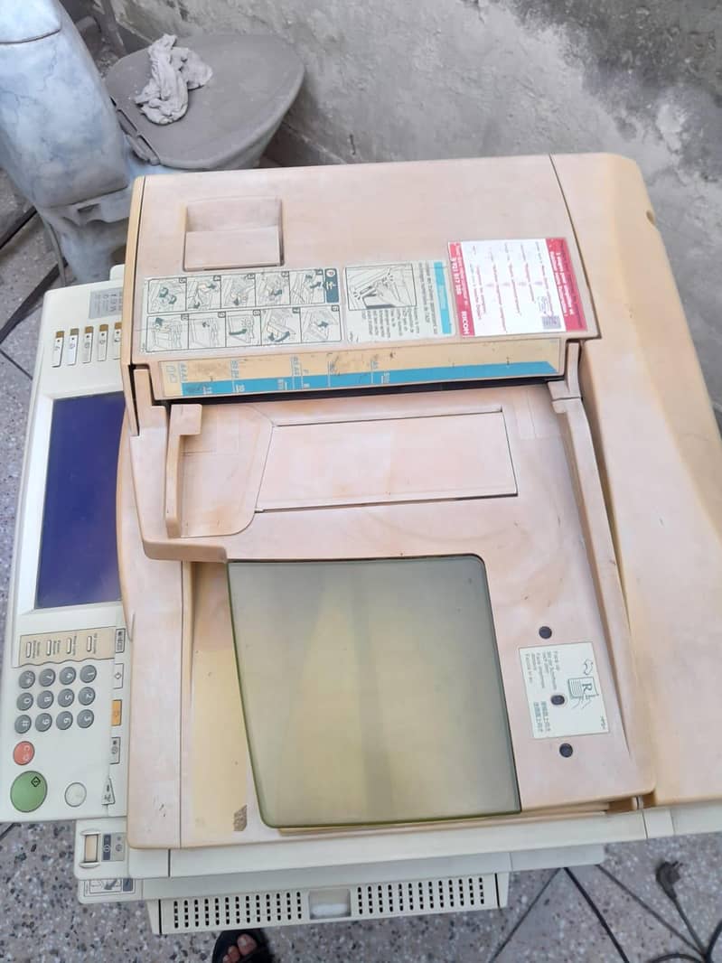 Photocopy machine 4