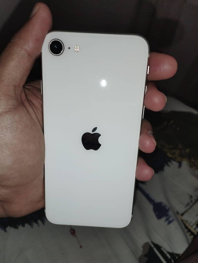 Apple iPhone SE 0
