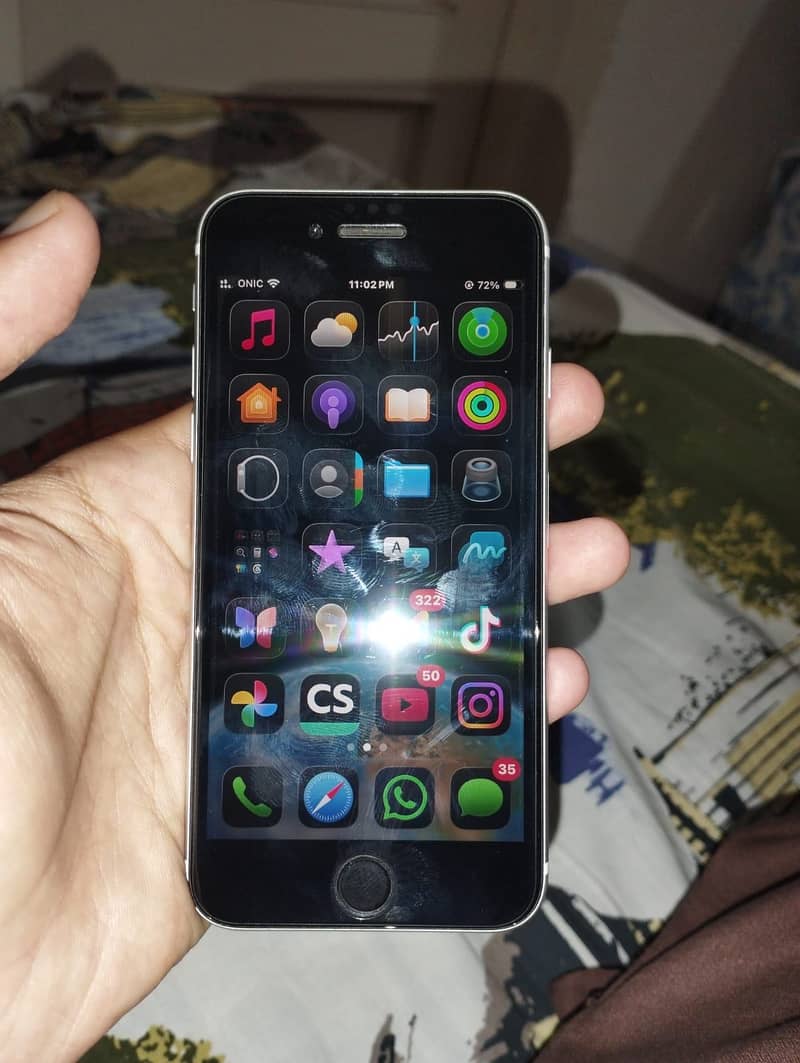 Apple iPhone SE 2