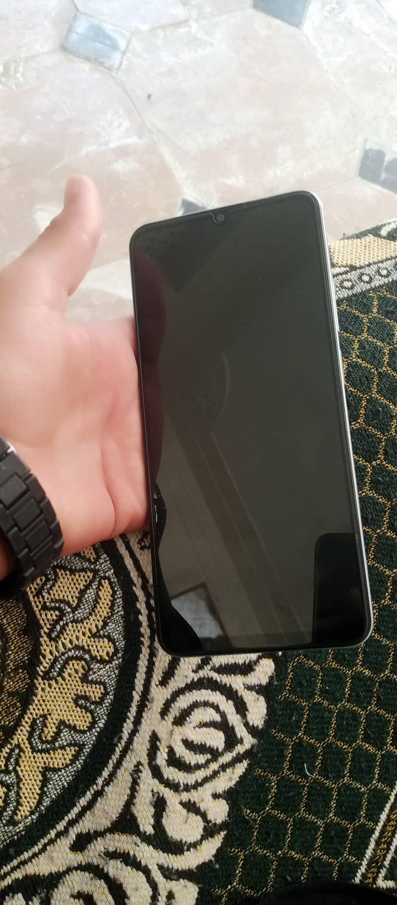 Realme Note 60 0