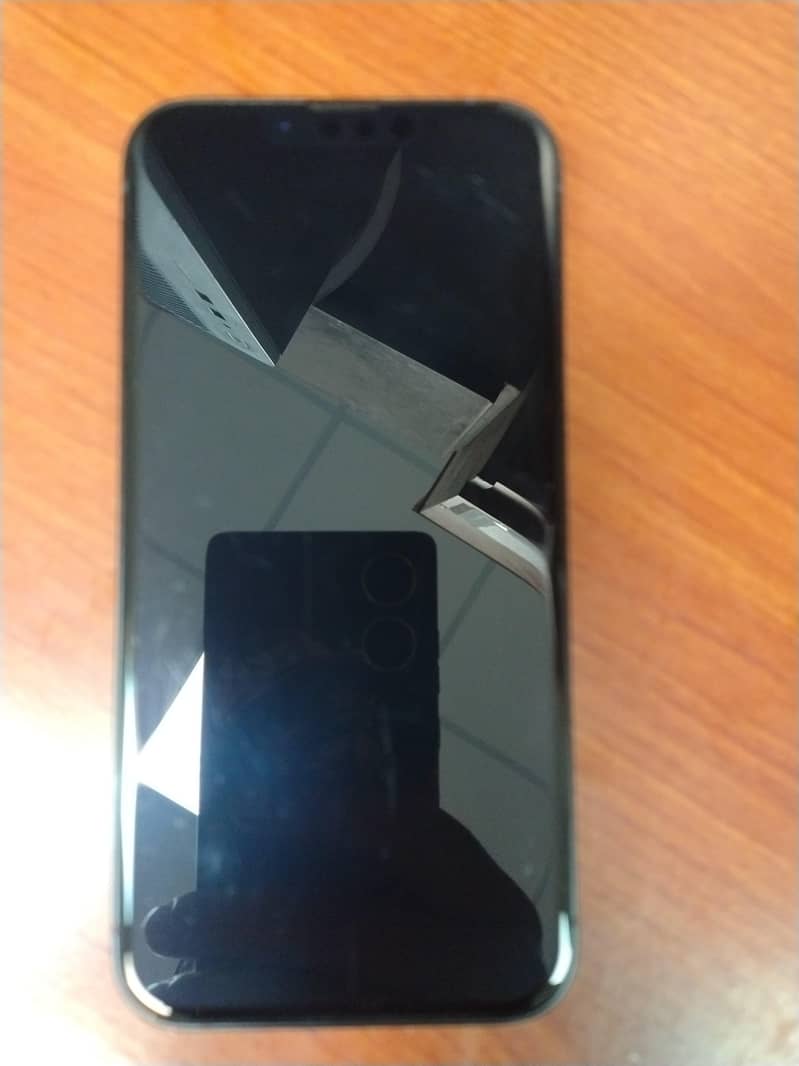 Apple iPhone 13 3