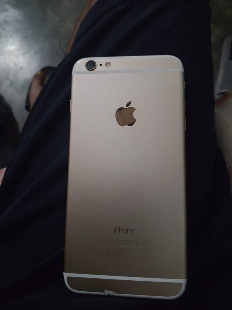 Apple iPhone 6Plus 1