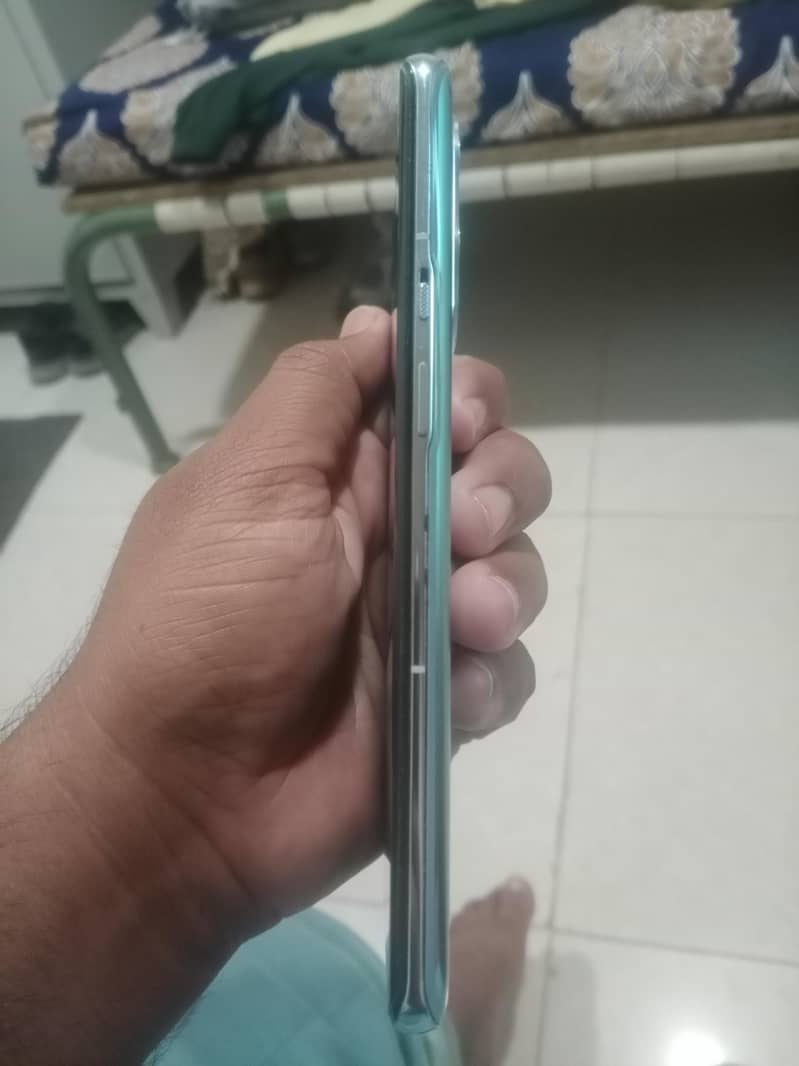One Plus 9 Pro 3