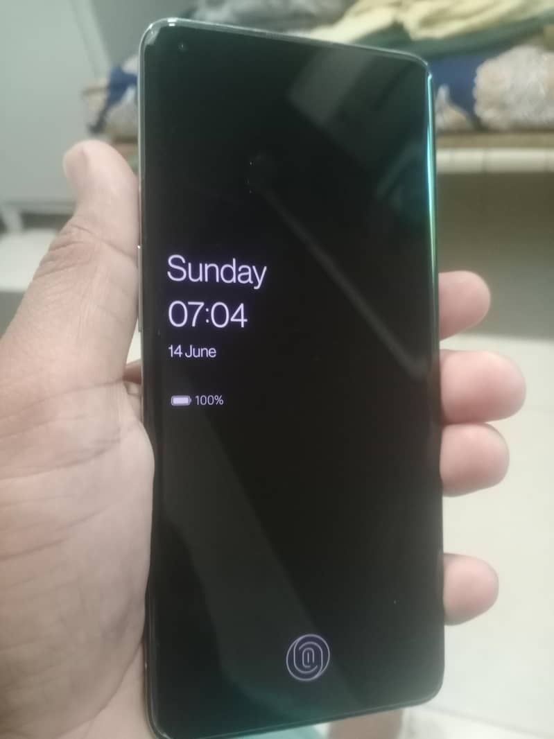 One Plus 9 Pro 7