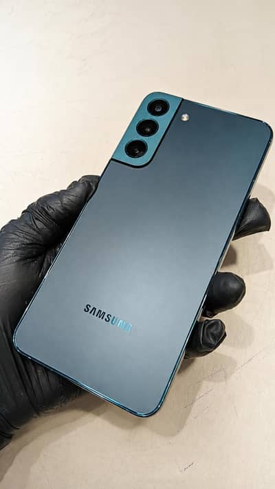 Samsung Mobile S22 Plus