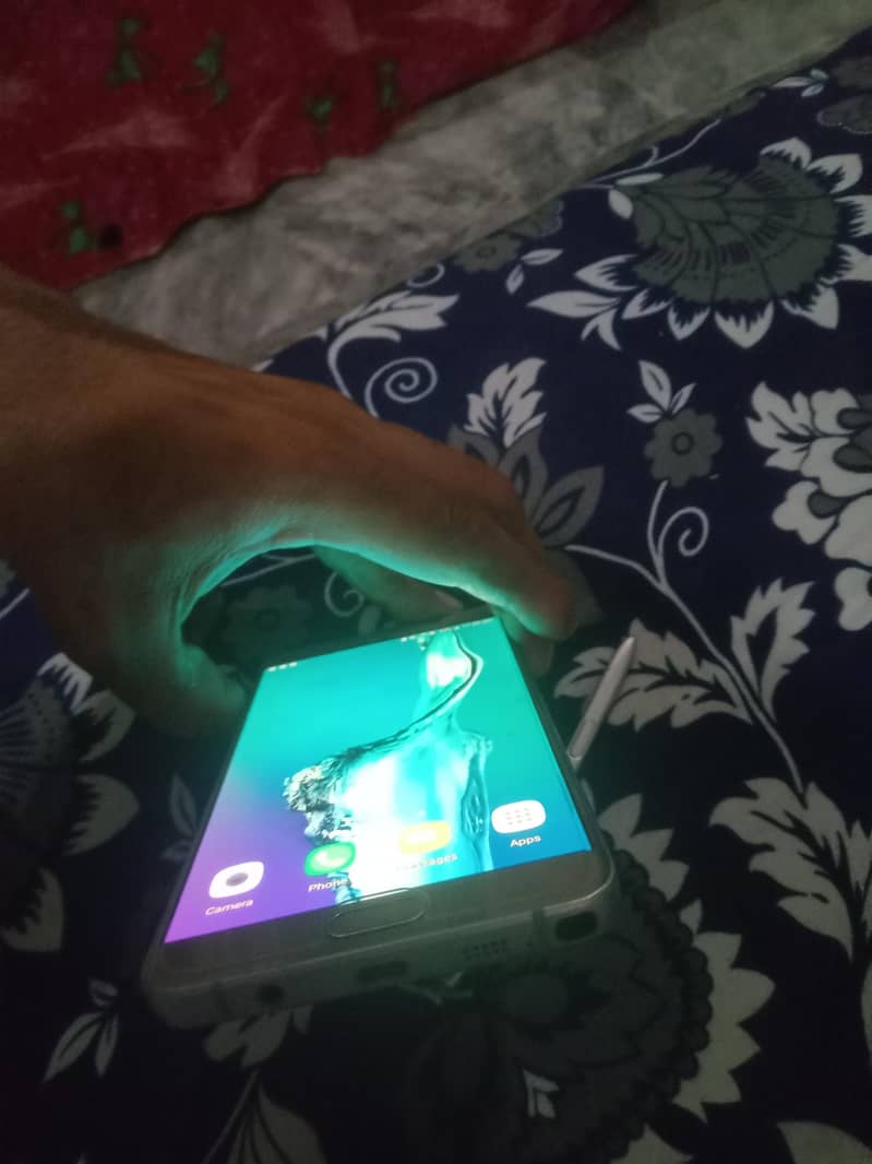 Samsung Mobile Note5 1